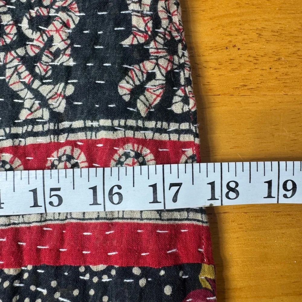 Kantha Shoulder Bag Lightweight Snap Closure